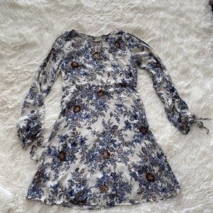 American Eagle floral dress